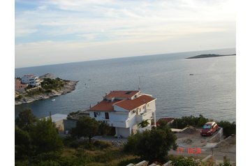 Croatia Privát Ražanj, Exterior